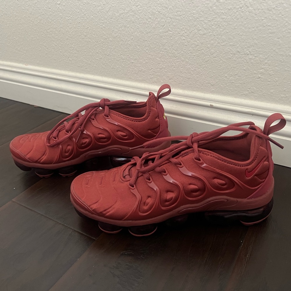 Nike Red Air VaporMax Plus Sneakers